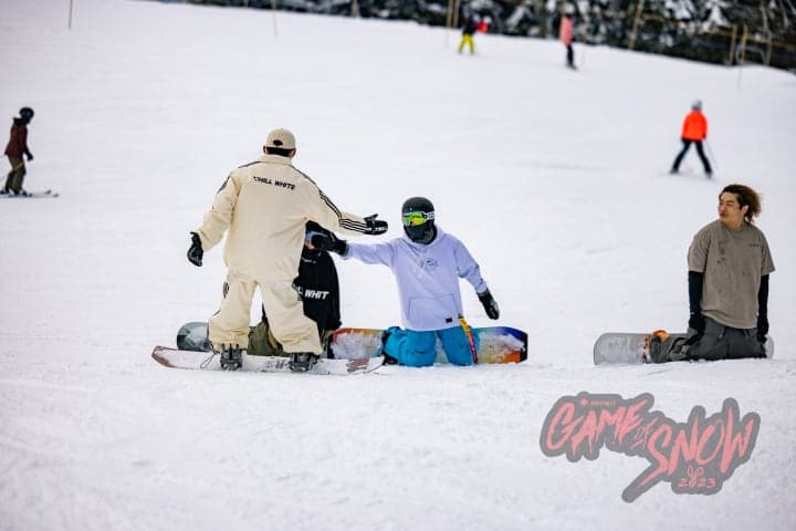 Game of Snow photo